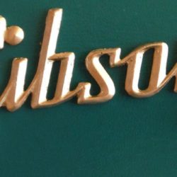 Gibson Guitar and Amp Logo gold ( small version )